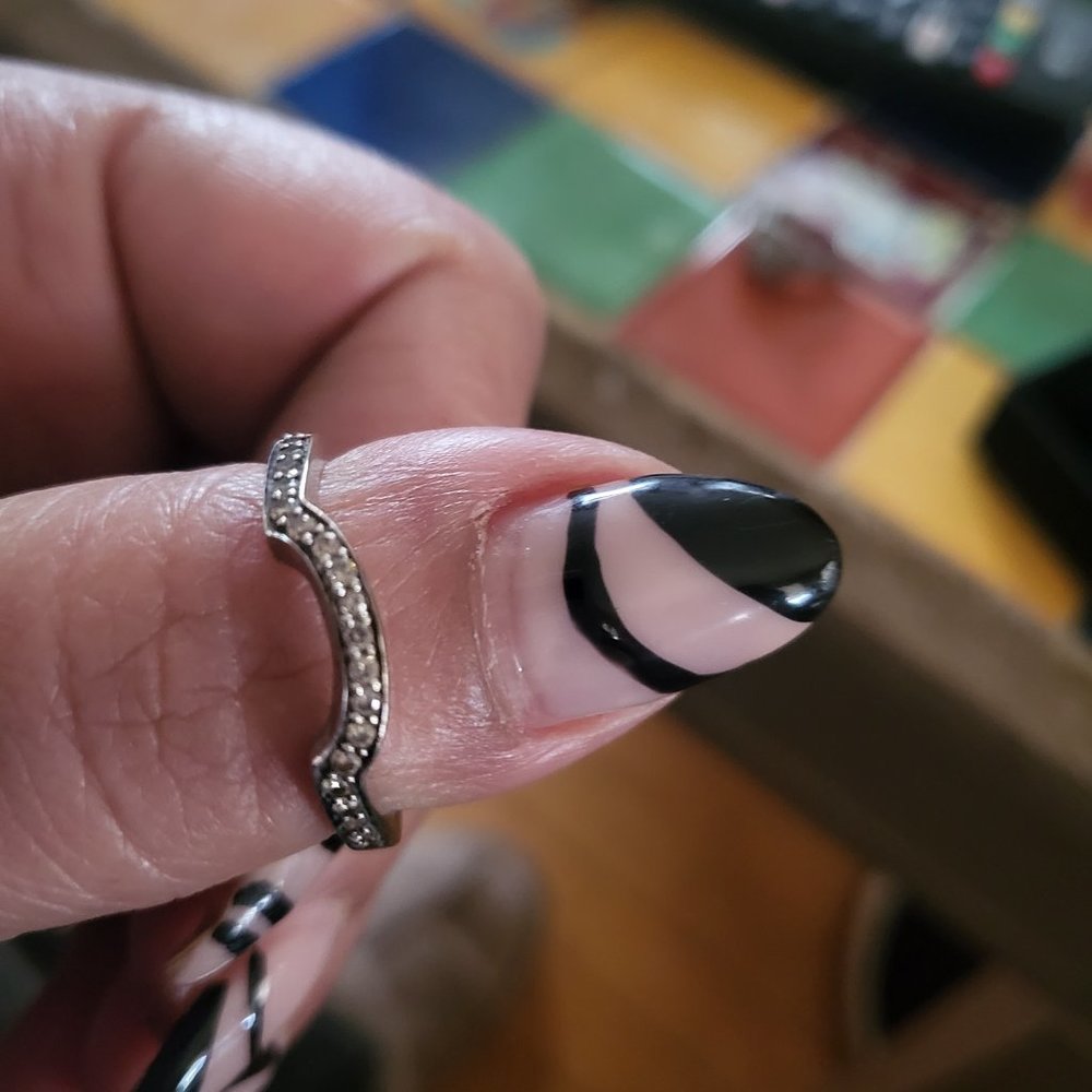 Wedding ring - Picture 4 of 4
